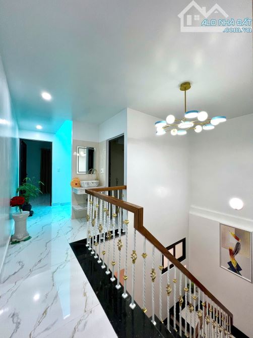 🏰 SIÊU PHẨM NHÀ ĐẸP HỒ SEN – CĂN NHÀ ĐÁNG SỞ HỮU NHẤT KHU VỰC! 🏰 ✨ Diện tích: 52m²t - 3