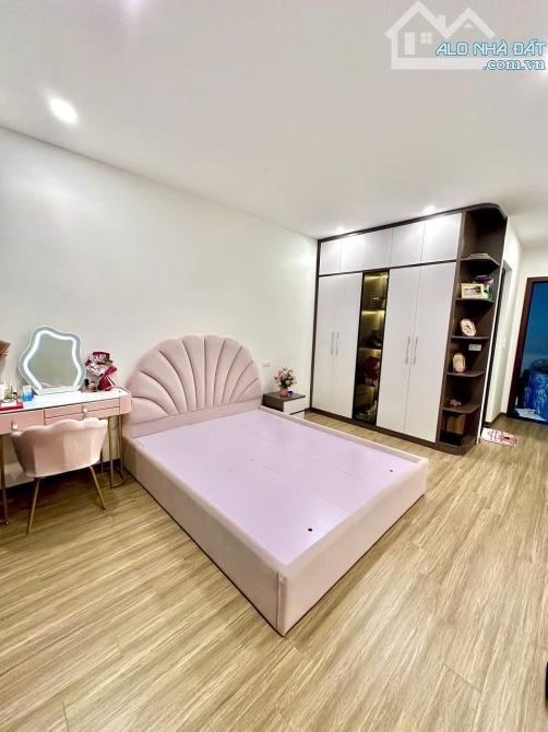 🏡 BÁN NHÀ 6 TẦNG MỚI ĐẸP – TRUNG TÂM BỒ ĐỀ – NGÕ THÔNG – GẦN Ô TÔ - CHỈ 8.85 TỶ - 3