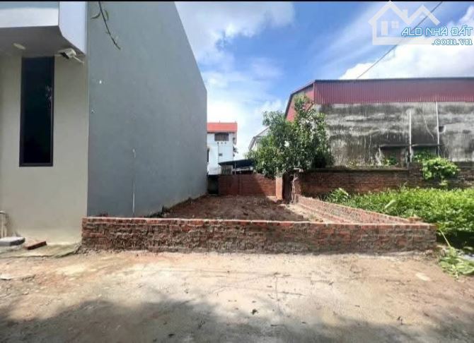 Bán ĐẤT SÓC SƠN 100M2 THÔNG Ô TÔ GIÁ NHỈ 2 TỶ - 3