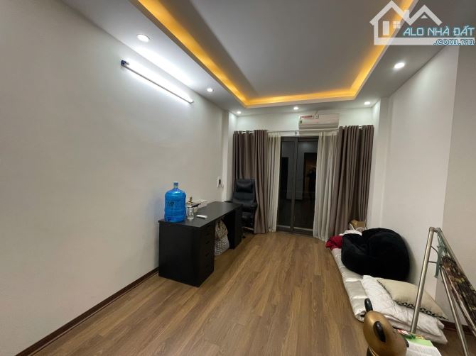 Chủ Vào Nam Cần Để Lại Căn Nhà Tại Thạch Bàn 5 Tầng Có Bể Bơi – 5.x tỷ - 3