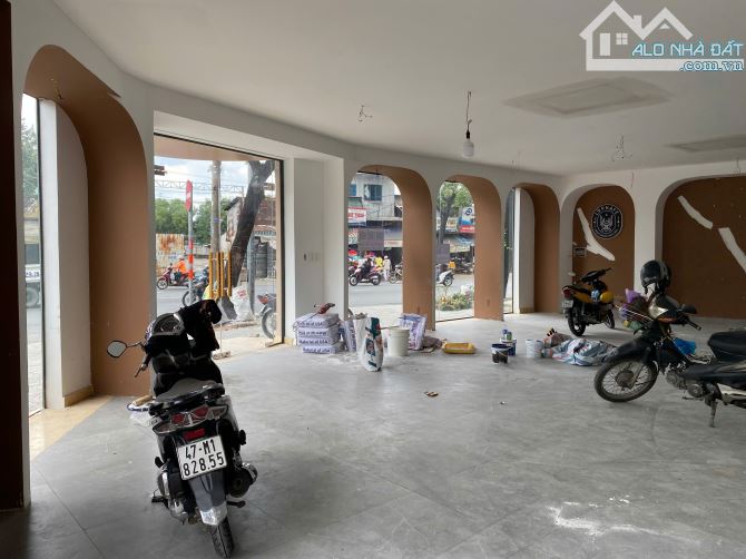 Bán nhà góc 2MT 238a Đinh Bộ Lĩnh, P26, BThạnh_(DT: 16x12m), Cn 160m2, 3 Tầng, Giá 44.8 tỷ - 3