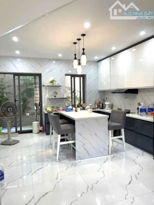 BÁN NHÀ ĐẸP 1 TRỆT 2 LẦU PHAN CHU TRINH P2 TPVT - GẦN CÔNG VIÊN,BIỂN THUỲ VÂN-GIÁ 8,5 TỶ - 3