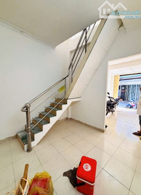 Nhà bán Mặt tiền kinh doanh đường Tám Danh, 2 tầng (3.3x8), nở hậu P4Q8 - 3