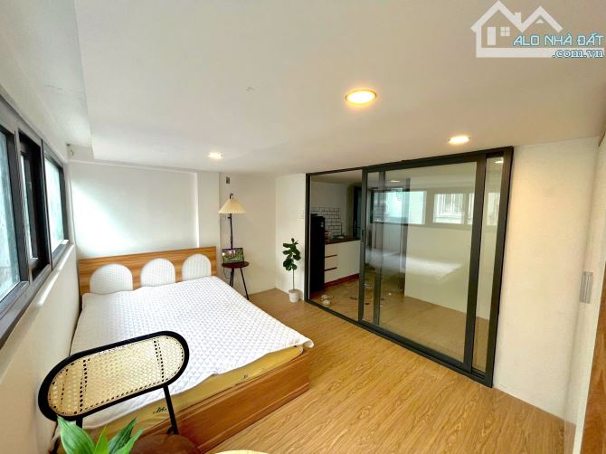 Cho thuê căn hộ 1PN, Q1, đường Đỗ Quang Đẩu, gần Chợ Bến Thành, Công Viên Tao Đàn - 3
