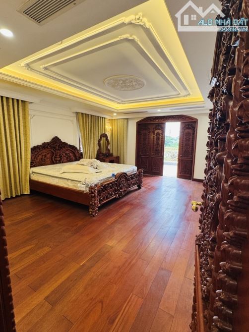 👑 VILLA HOÀNG GIA, Q7 – BỂ BƠI, HỒ KOI, GỖ GÕ ĐỎ – 92 TỶ 💎 - 3