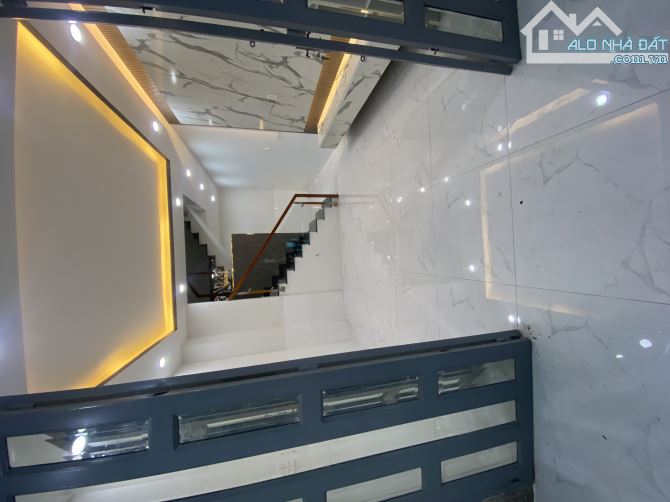BÁN NHÀ ÂU DƯƠNG LÂN GẦN CẦU CHỮ Y MỚI XÂY 42M2 3 TẦNG CHỈ 6,5 TỶ - 3