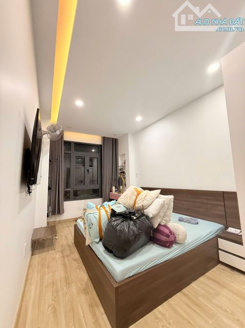 BÁN NHÀ HẺM OTO PHAN ĐĂNG LƯU. NHÀ 4 TẦNG, 40M2 SỔ VUÔNG A.4 - 3
