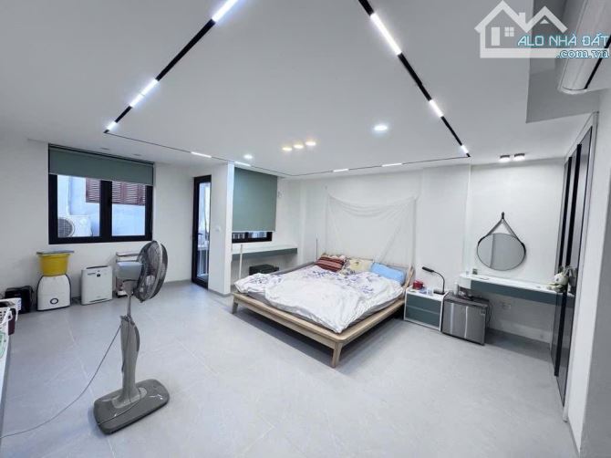 BÁN NHÀ PHÂN LÔ TRẦN QUANG DIỆU 65m2x7T THANG MÁYxMT5.1m - 29.9 TỶ - ÔTÔ VÀO NHÀ - 2THOÁNG - 3