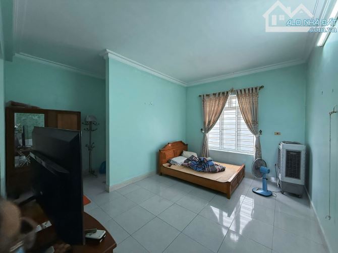 Nhà dân 3 tầng x 120m mặt ngõ Ngô Gia Tự - Thành Tô. Giá 7.9 tỷ - 3