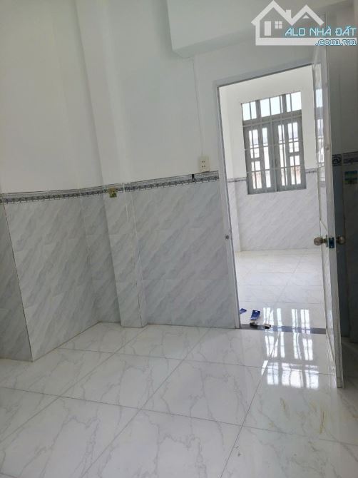 BÁN NHÀ HẺM 4M LÊ ĐÌNH CẨN - VUÔNG VỨC– 6X17M – 2 TẦNG – GIÁ 4.65 TỶ. - 3