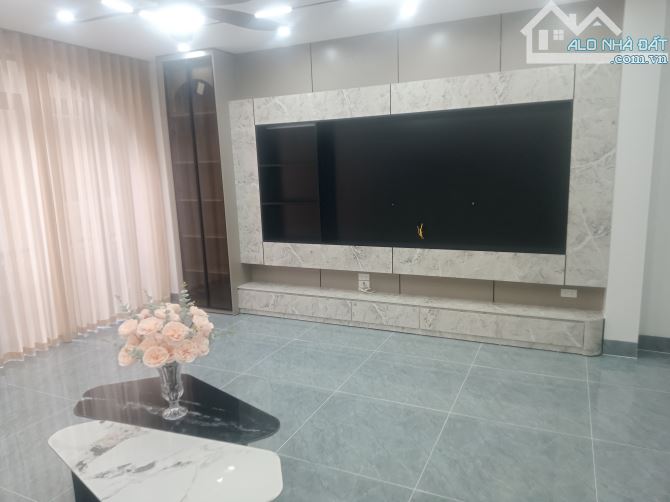 11.79tỷ, BÁN NHÀ DÂN XÂY 50m2, 6 tầng, Mt 5.5m Thang máy, Gara, Long Biên. - 3