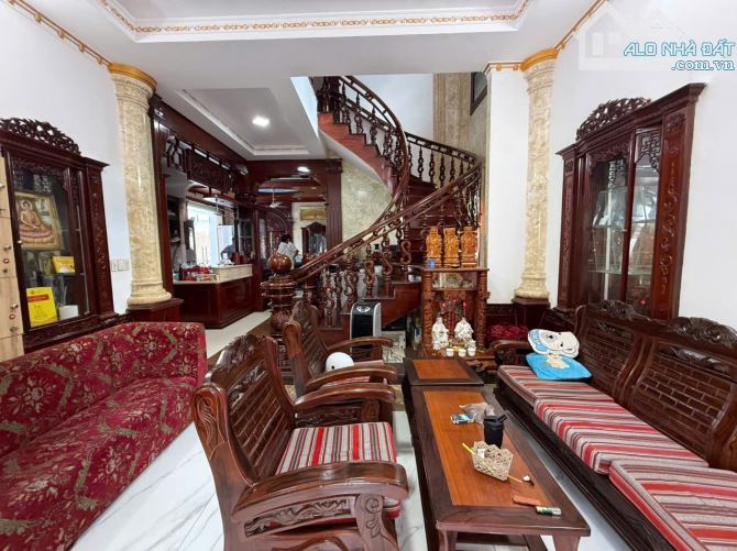 Bán Villa trệt+ lầu 12,5×20 mặt tiền đường khu tân tạo - 3