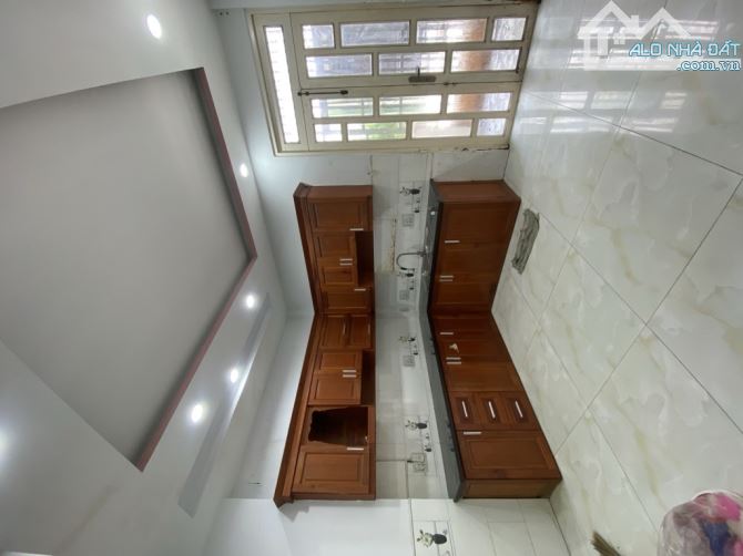 NHÀ 2 MẶT  TIỀN- CHIẾN LƯỢC - HẺM XE HƠI THÔNG-72M2 - 3 TẦNG - KHÔNG LG- QH- CHỈ 6 TỶ LẺ - 3