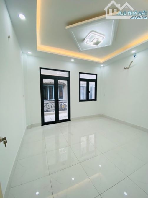 NHÀ 2 TẦNG GẦN VÕ VĂN KIỆT - DT 69M2 - CHỈ 4.8 TỶ 💥 - 3