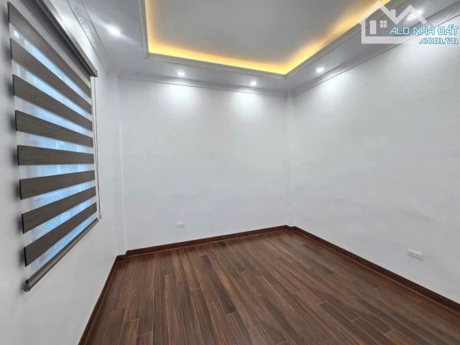 Nhà 5 tầng thang máy mới xây, ô tô đỗ cửa tại trục chính đường Xuân Phương! - 3