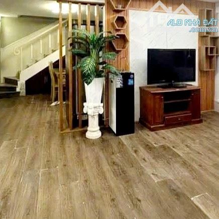 Bán Nhà Kiệt Hải Phòng- Quận Thanh Khê- Trung tâm giá chỉ Nhỉnh 3 Tỷ - 3