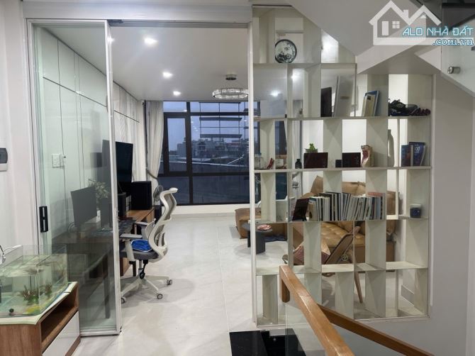 HẺM XE TẢI - LÊ TRỌNG TẤN - GARA OTO - CHỦ XÂY TÂM QUYẾT FULL NỘI THẤT CAO CẤP - 4 TẦNG - - 3