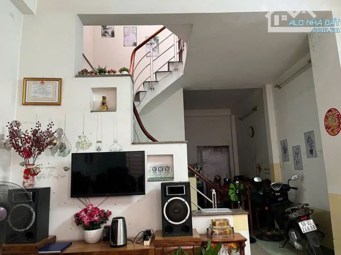 Nhà 3 Tầng 57m2- ODT CN ĐỦ- BTCT - Tân Kỳ Tân Quý - 3