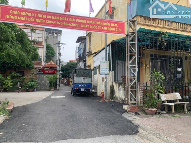 BÁN NHÀ PHỐ LÝ SƠN – LONG BIÊN - 48M2 x 4 TẦNG – GIÁ 11.8 TỶ - 3