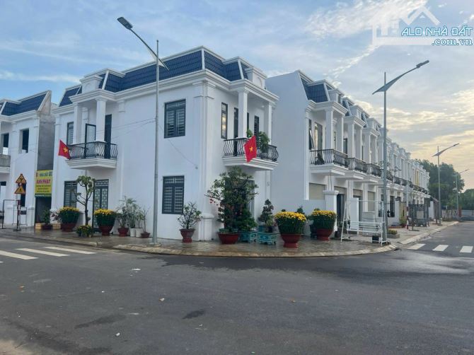 BÁN NHÀ VIEW SÔNG ĐÃ HOÀN THIỆN GIÁ CHỈ 2ty930 - 3