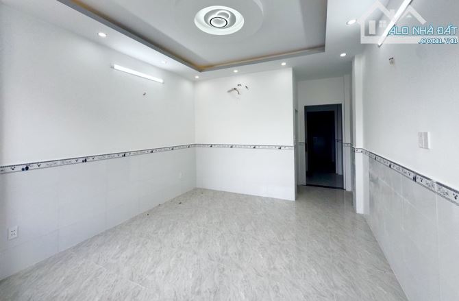 TRẦN THỦ ĐỘ-TÂN PHÚ, 4M X 15M, 3TẦNG, HXH, GẦN AEON MALL,TÂN PHÚ GIÁP TÂN BÌNH, CHỈ 6.X TỶ - 4