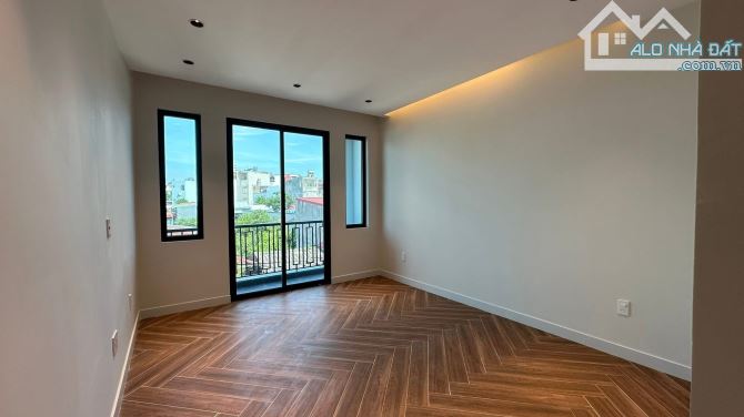 Nhà Phố Thiên Lôi Aeon Maill Đường 2 Ô Tô Tránh Nhau - 4