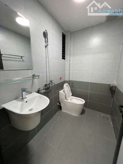 Chính chủ cho thuê căn hộ cao cấp Mới Xây tại Trung Hoà, Cầu Giấy - 4