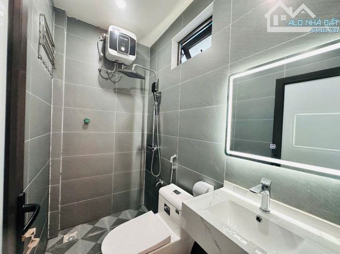 Duy nhất 1 căn nhà 3 tầng mơ ước với phong cách hiện đại tại Thiên Hương - 4