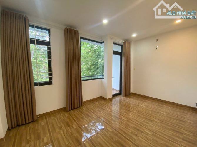 🔥Chỉ Còn 1 Căn Mặt Tiền Đường Văn Tiến Dũng Rộng 20M Gần Biển - 4