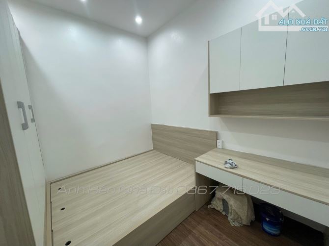 BÁN NHÀ 2 TẦNG - Mới - Gần đường Lạc Long Quân - Ngõ Thông Ô Tô Tránh - 4