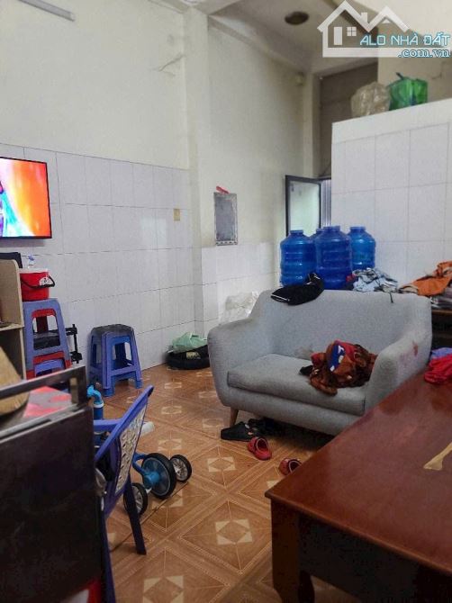 Mặt tiền Trần Quang Cơ - Ngay ngã 3 Đông Quang - 80m2 - 10tr/tháng - Giá 7,9 tỷ - 4