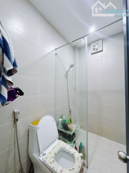 (#4165) - NHÀ 2 TẦNG TẠI TÔN THẤT THUYẾT F15 Q4 . KHU DC HIỆN HỮU KHÔNG QH - 4