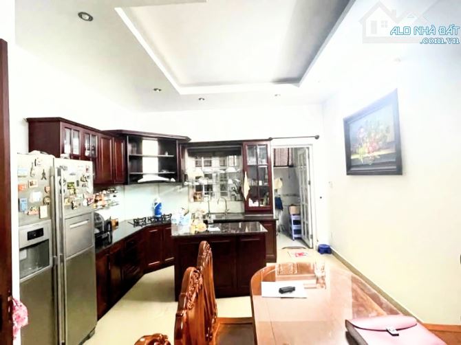 VỊ TRÍ VIP - BẠCH ĐẰNG, TÂN BÌNH – 160M² – 4 TẦNG, THANG MÁY – CHỈ 30 TỶ - 4