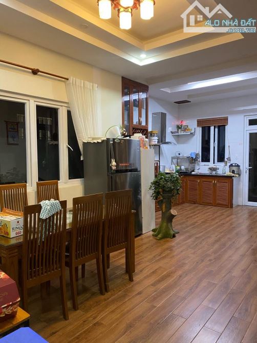 BDS NGHỈ DƯỠNG: VILLA cách hồ Xuân Hương chỉ 800m giá cực tốt - 4
