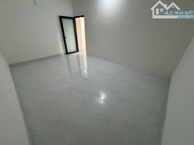 Bán nhà 1 Trệt 1 Lửng 80m2 đường ô tô (P. TÂN PHONG) chỉ 2,5 tỉ - 4