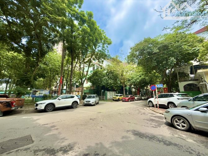 BIỆT THỰ VIP HÀM NGHI  - NGUYỄN CƠ THẠCH - LÔ GÓC  2 MẶT ĐƯỜNG 152M- MT-23M 💰 68 TỶ - 4