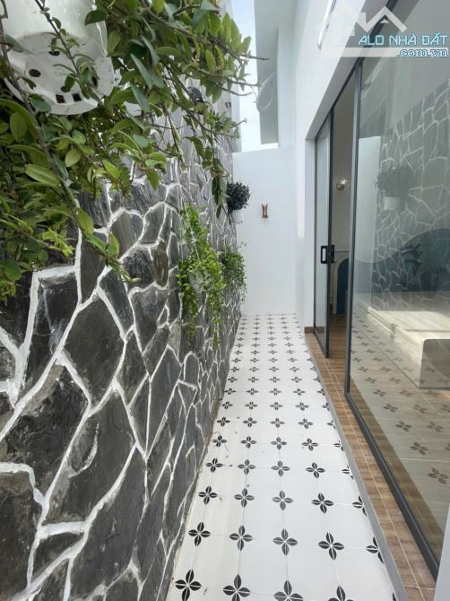 ✨ 2 CĂN NHÀ MỚI – TÂN CỔ ĐIỂN FULL NỘI THẤT ✨ - 4