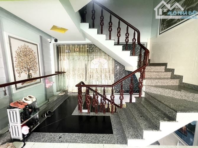 Nhà CHDV 5 Tầng - DT 80m2(4.6 x 17) Quang Trung - Phường 8 - Gò Vấp - 4