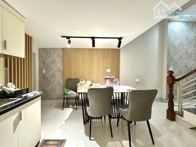 HẺM NHỰA 8M KINH DOANH - Ô TÔ TRÁNH - NHÀ ĐẸP 4 TẦNG 64m2 FULL NỘI THẤT - 12.5 TỶ - 4