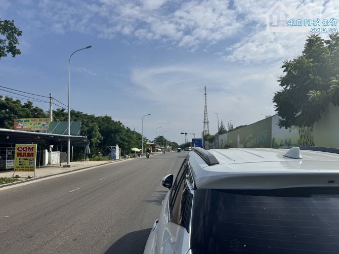 Kẹt tiền bán 848m2 view biển mặt tiền Lạc Long Quân, Tiến Thành kế NovaWorld - 4