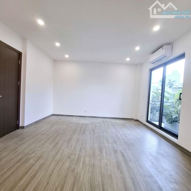 Thạch Bàn. Mới tinh 46m*5 tầng*thang máy*hơn 7 tỷ. Vị trí đẹp sát công viên hồ điều hoà. - 4