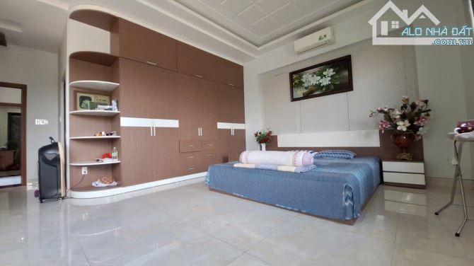 13.5❌26m, BÁN BIỆT THỰ 4 TẦNG, ĐƯỜNG 20M, XUÂN THỚI SƠN, HÓC MÔN, 29 TỶ TL - 4