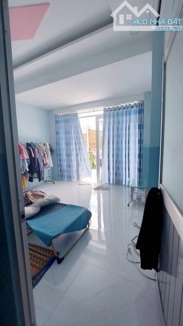 Bán Nhà Ngay Ngã Tư Bảy Hiền-Cách 2 Căn Ra Mặt Tiền-76m2 Chỉ 5 Đồng Hơn - 4
