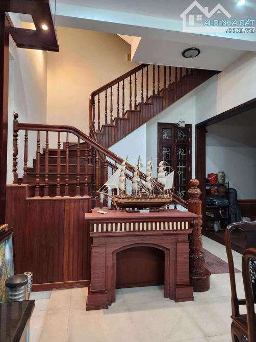 BÁN GẤP BIỆT THỰ MẶT PHỐ MỸ ĐÌNH - KINH DOANH ĐỈNH CAO. 200m2 x 4T - MT10m - GIÁ 68 TỶ - 4