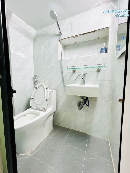 💥NHÀ XINH PHỐ MINH KHAI- TIỆN ÍCH NGẬP TRÀN- 18M-5 TẦNG-MT 3.7M-GIÁ 4.75 TỶ💥 - 4