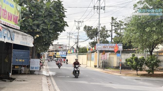 BÁN ĐẤT 1.020.3m TẶNG NHÀ XƯỞNG MẶT TIỀN ĐƯỜNG TTT6 GẦN NGUYỄN ẢNH THỦ QUẬN 12 VỊ TRI ĐẸP - 4