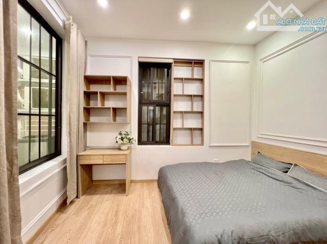 Duy nhất! Căn nhà 8 tầng thang máy chỉ nhỉnh 14 tỷ, phân lô, 10 ra ô tô tránh phố Hàm Nghi - 4