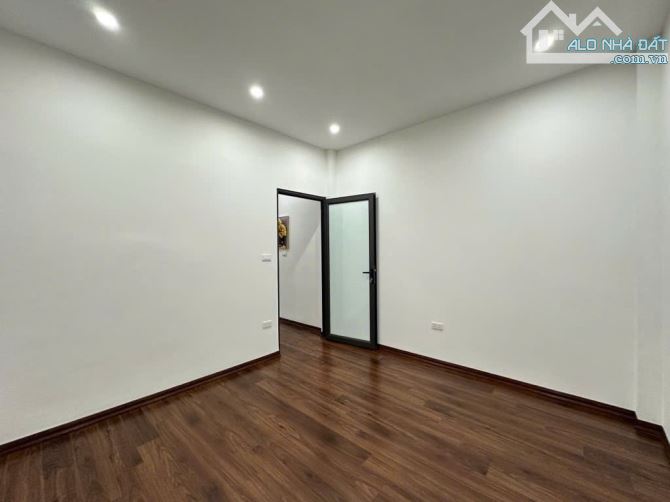 SIÊU PHẨM HÀM NGHI-NHÀ 4 TẦNG-VÀI BƯỚC RA ĐƯỜNG LỚN-GIÁ 10 TỶ - 4
