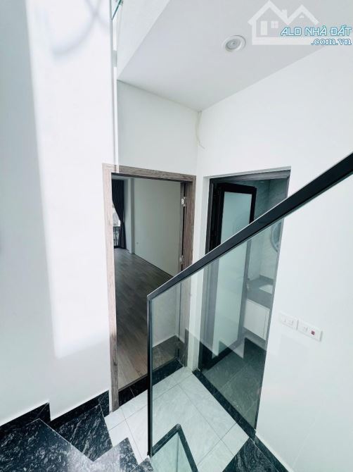 🏡 NGỌC THỤY – 30M², 5 TẦNG, 3 NGỦ – 10M RA PHỐ, Ở CỰC SƯỚNG – 7,75 TỶ - 4