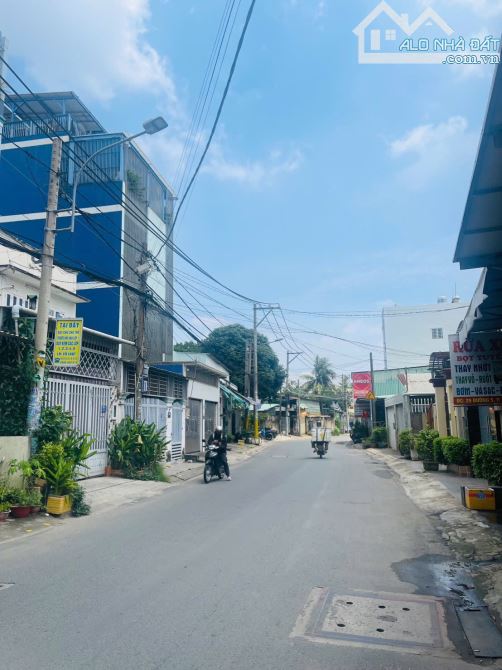 Bán ĐẤT Mặt tiền đường số 5 TNPB Quận 9 DT: 200m2 Giá 13.6 Tỷ - 4